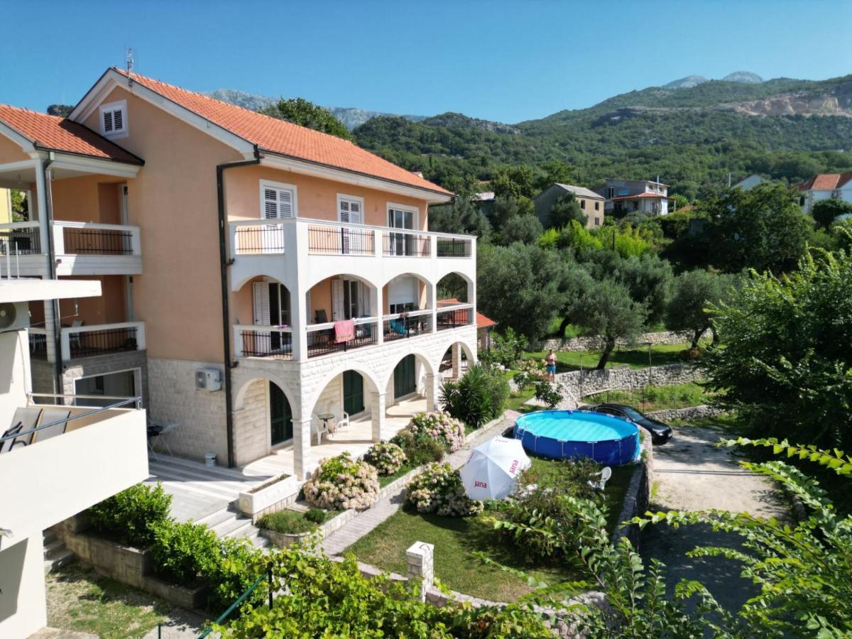 Apartmani Andrea Herceg Novi Zewnętrze zdjęcie