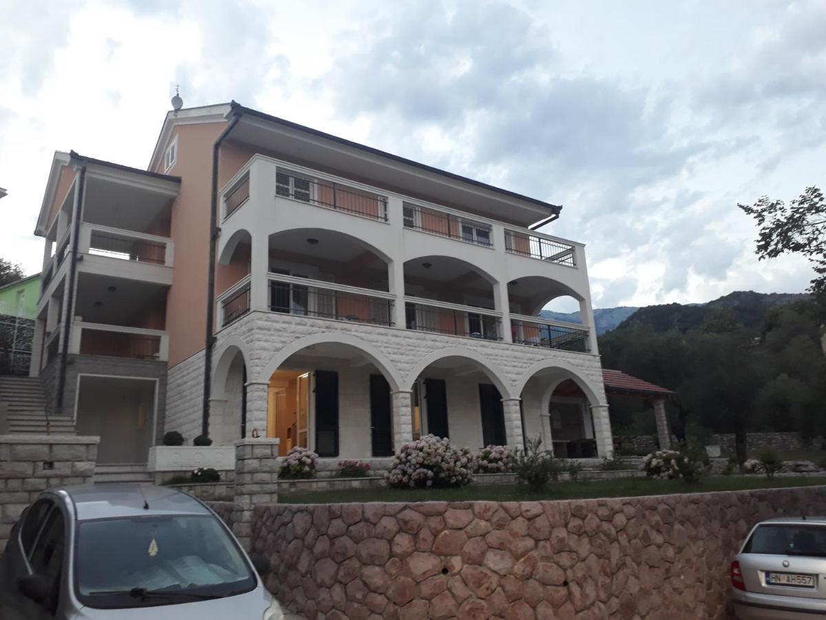 Apartmani Andrea Herceg Novi Zewnętrze zdjęcie